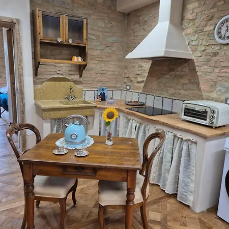 Appartamento Il Girasole -with Garden-